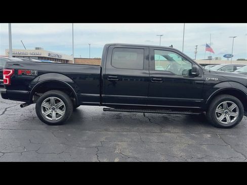 Used 2019 Ford F150 XLT w/ Equipment Group 302A Luxury AWD/4WD image 9