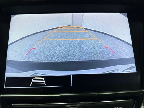 Used 2023 Chevrolet TrailBlazer RS w/ Convenience Package image 28