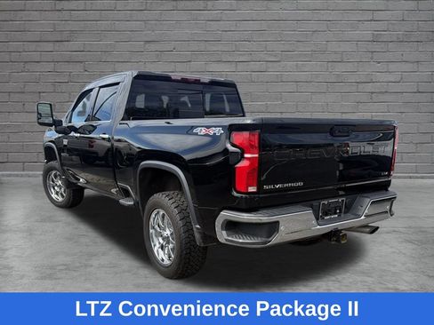 Used 2024 Chevrolet Silverado 2500 LTZ w/ LTZ Premium Package AWD/4WD image 6
