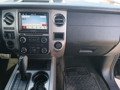 Used 2016 Ford Expedition XLT w/ Equipment Group 202A image 17