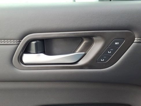 New 2026 Nissan Pathfinder Platinum image 16