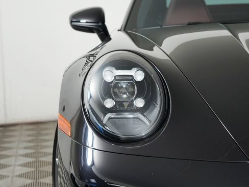 Certified 2020 Porsche 911 Carrera RWD image 11