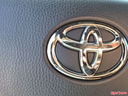 New 2026 Toyota Tundra 1794 Edition AWD/4WD image 19