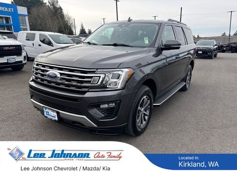 Used 2021 Ford Expedition XLT image 1