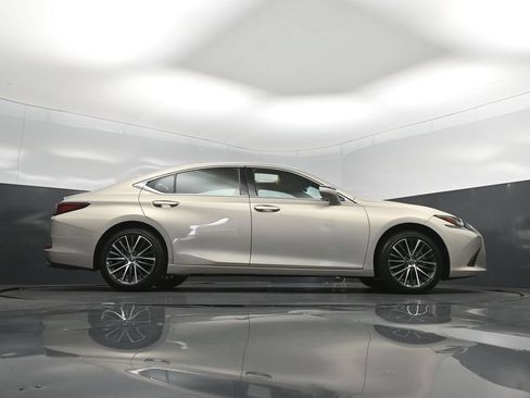 Certified 2025 Lexus ES 350 w/ Premium Package FWD image 43