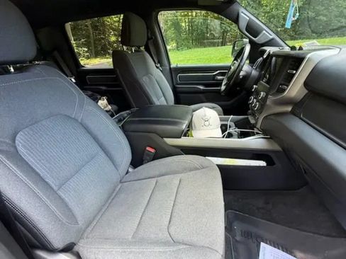 Used 2021 RAM 1500 Big Horn AWD/4WD image 7