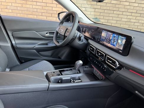 New 2026 Nissan Sentra SV w/ SV Convenience Package FWD image 7