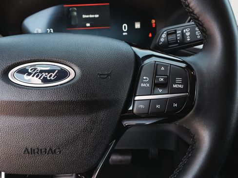 Used 2024 Ford Escape Platinum AWD/4WD image 20
