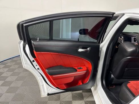 Used 2020 Dodge Charger Scat Pack w/ Plus Group image 37