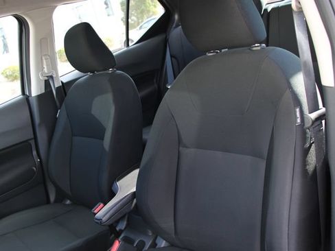 Certified 2025 Nissan Kicks Play S FWD image 6