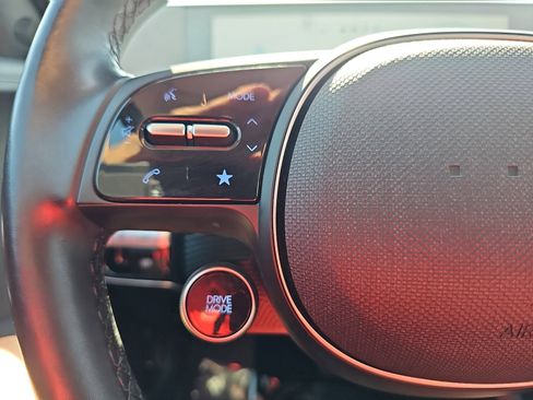 Used 2023 Hyundai Ioniq 5 Limited AWD/4WD image 18