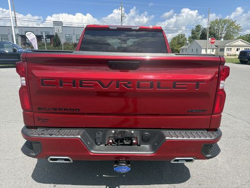 Used 2023 Chevrolet Silverado 1500 RST AWD/4WD image 4
