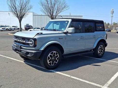 Certified 2024 Ford Bronco Outer Banks image 6
