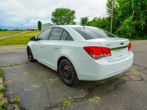 Used 2012 Chevrolet Cruze LS w/ Connectivity Package FWD image 3