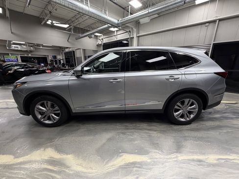 Used 2022 Acura MDX SH-AWD image 46