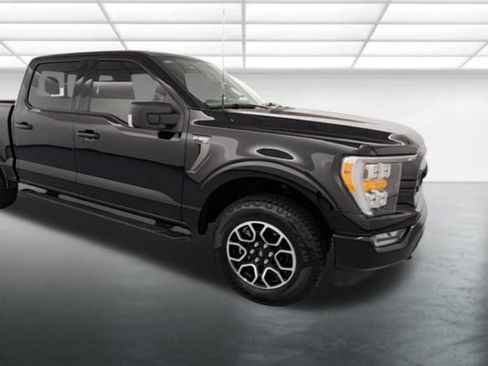 Used 2023 Ford F150 XLT w/ Equipment Group 302A High AWD/4WD image 9