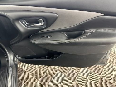 Used 2020 Nissan Murano S w/ Technology Package AWD/4WD image 19