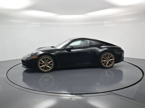 Used 2026 Porsche 911 Carrera RWD image 2
