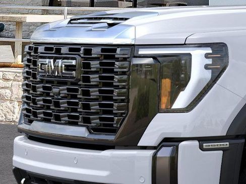 New 2026 GMC Sierra 3500 Denali Ultimate image 39