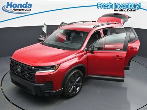 Used 2026 Honda Pilot Sport image 40