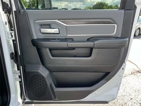 Used 2023 RAM 4500 SLT w/ Quick Order Package 2YG SLT image 22