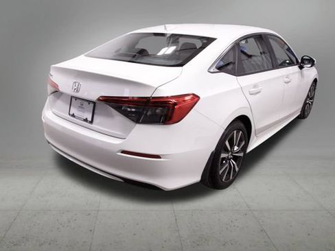 Certified 2023 Honda Civic EX image 6