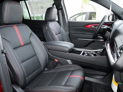 New 2026 Chevrolet Traverse RS image 40