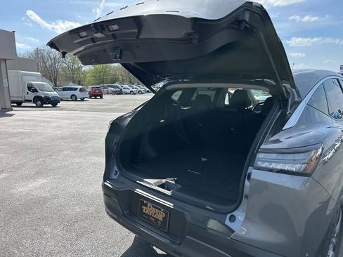 Used 2025 Nissan Murano SL AWD/4WD image 19
