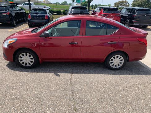 Used 2015 Nissan Versa S Plus FWD image 6