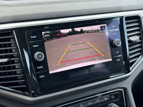 Used 2019 Volkswagen Atlas SEL FWD image 29