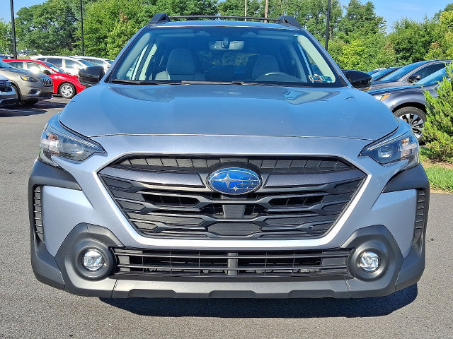 Used 2023 Subaru Outback Premium AWD/4WD image 2