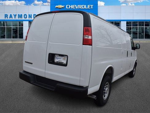 New 2025 Chevrolet Express 2500 Work Van image 3