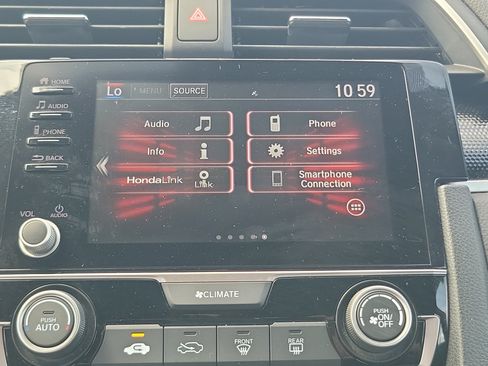 Used 2020 Honda Civic Sport image 16