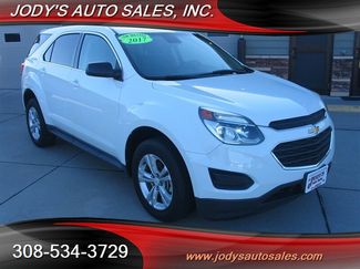 Used 2017 Chevrolet Equinox LS image 1