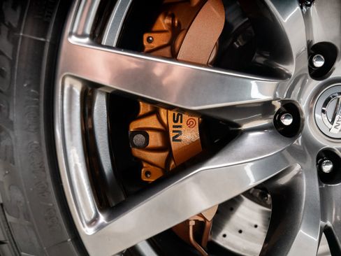 Used 2012 Nissan GT-R Premium image 29