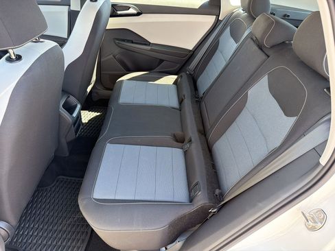 Used 2025 Volkswagen Taos S AWD/4WD image 22