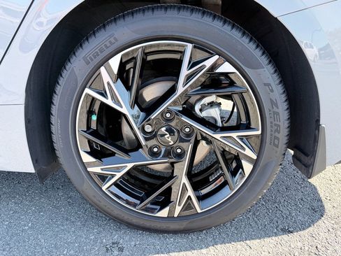 Used 2025 Kia K5 GT-Line w/ GT-Line Premium Package image 30