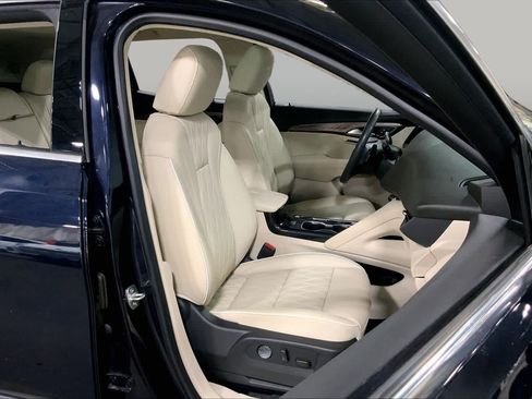 Used 2021 Buick Envision Avenir w/ Technology Package II AWD/4WD image 9