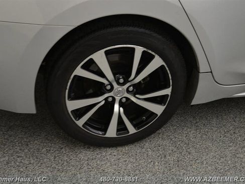 Used 2018 Nissan Maxima 3.5 SV image 38
