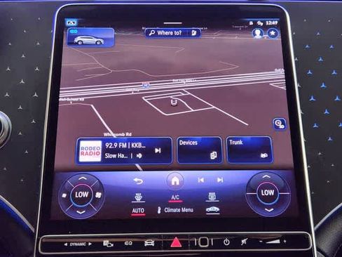 Used 2023 Mercedes-Benz EQS 450+ SUV image 17