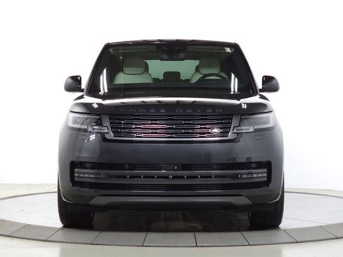 Certified 2024 Land Rover Range Rover SE AWD/4WD image 11