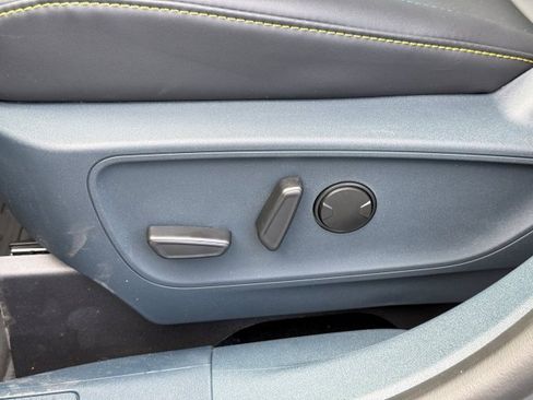 New 2026 Ford Maverick Lobo AWD/4WD image 14