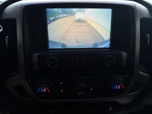 Used 2018 GMC Sierra 1500 SLE w/ SLE Value Package AWD/4WD image 26