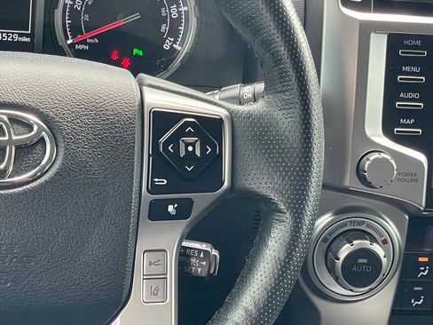 Used 2023 Toyota 4Runner Limited AWD/4WD image 14