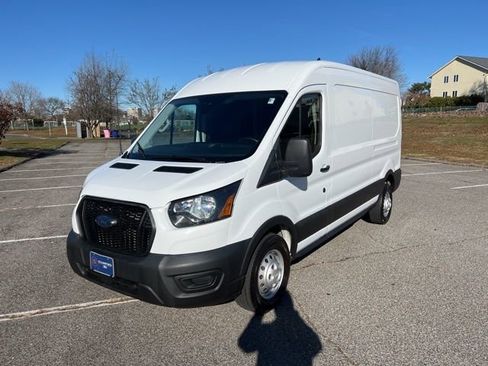 Used 2023 Ford Transit 250 Medium Roof AWD w/ Load Area Protection Package image 5