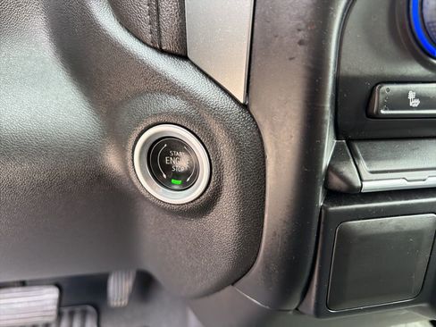 Used 2022 Chevrolet Silverado 1500 LT image 33
