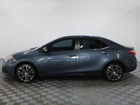 Used 2016 Toyota Corolla S Premium FWD image 3