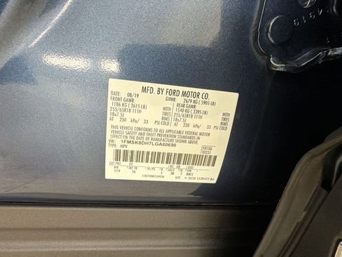 Certified 2020 Ford Explorer XLT w/ Equipment Group 202A AWD/4WD image 24