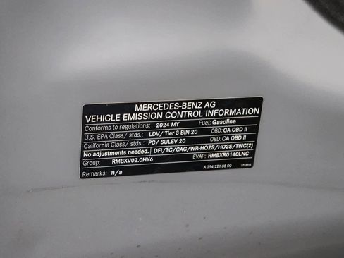 Used 2024 Mercedes-Benz CLE 300 4MATIC Coupe image 29