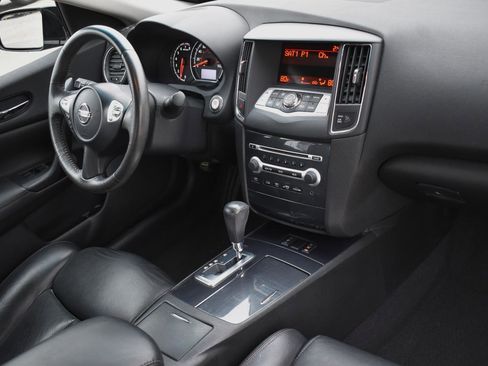 Used 2012 Nissan Maxima 3.5 SV w/ Cold Pkg image 12